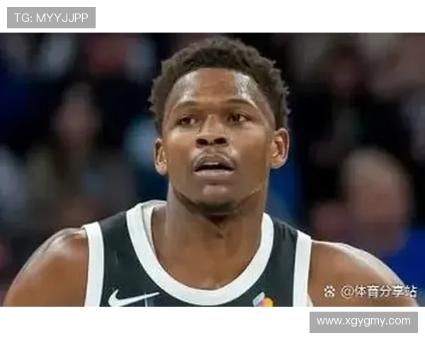 森林狼官方确认爱德华兹因右脚伤病今日对灰熊出战存疑